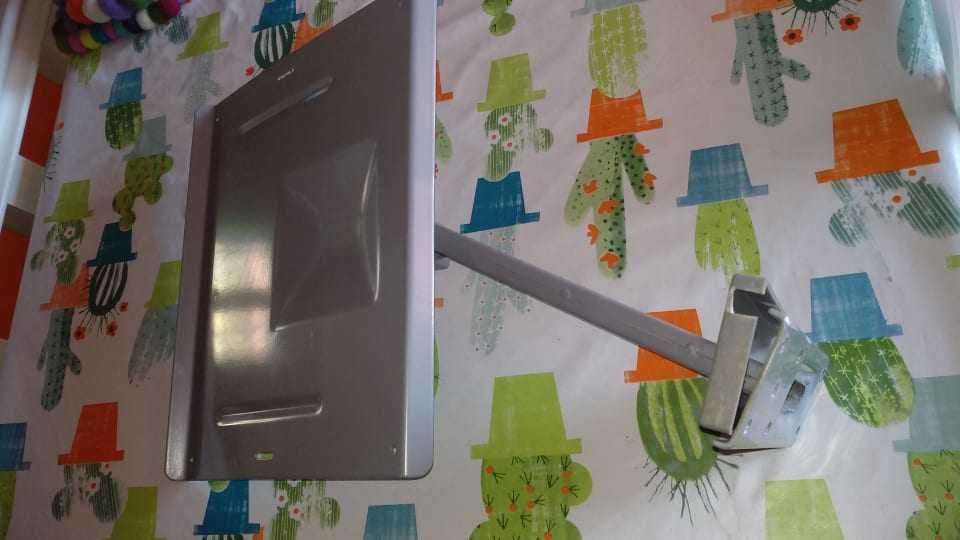 Suportes para televisão/monitor