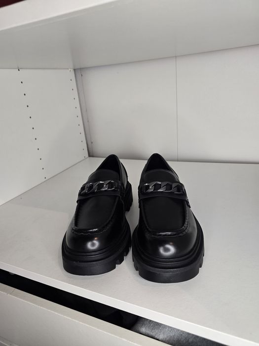 Sapado de cabedal  zara