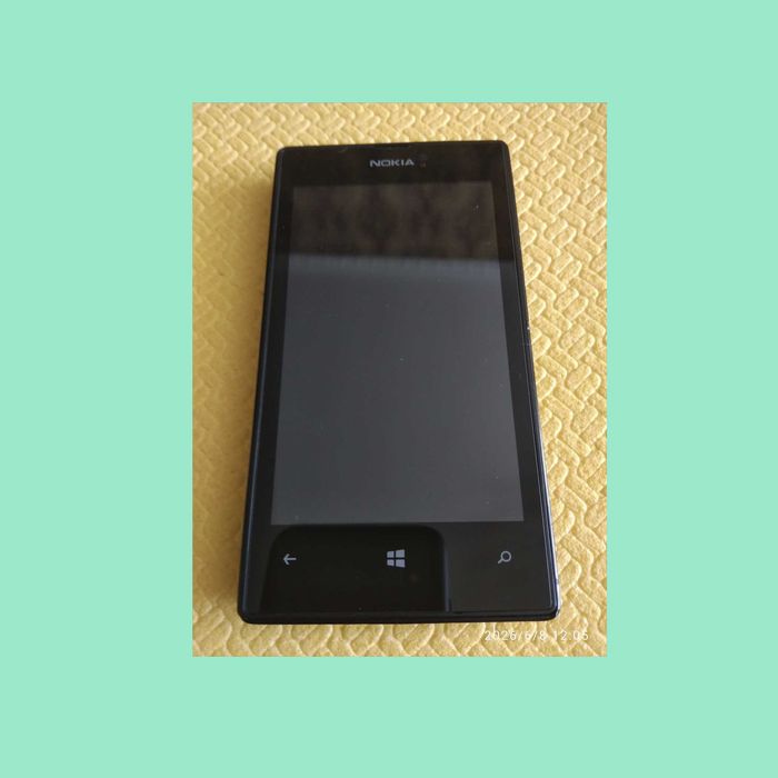 Продам смартфон Nokia Lumia 520 під відновлення або як донора на запчастини.