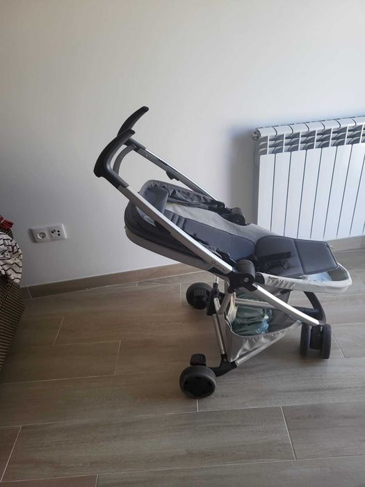 Carrinho de bebé Quinny como novo