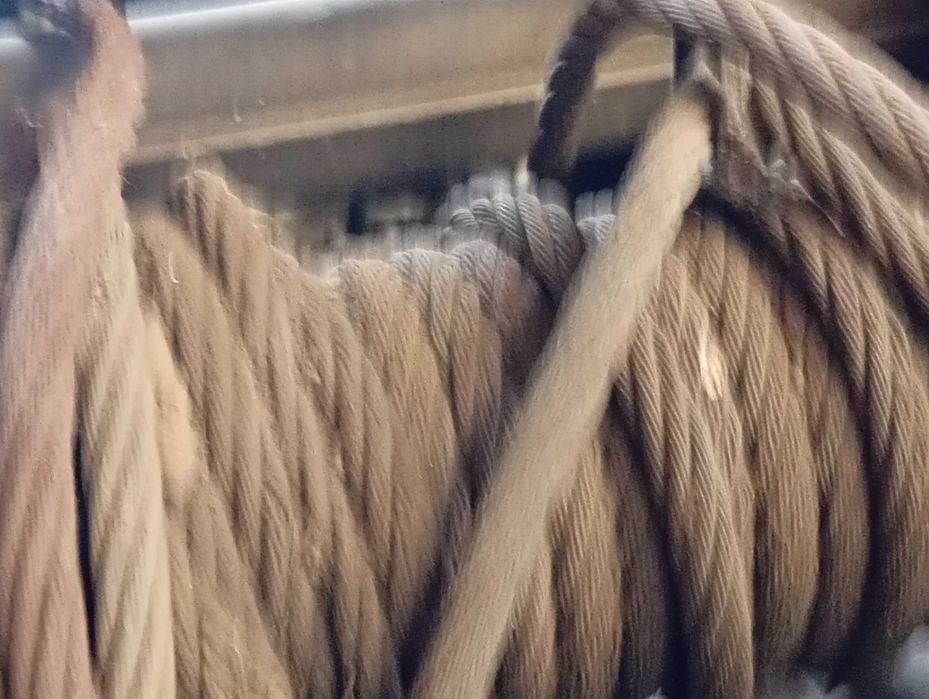 Guincho elétrico pouco uso