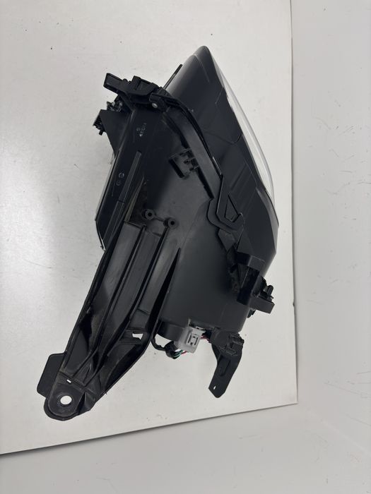 Фара права Mitsubishi Outlander 4 Аутлендер 2022-2025 USA