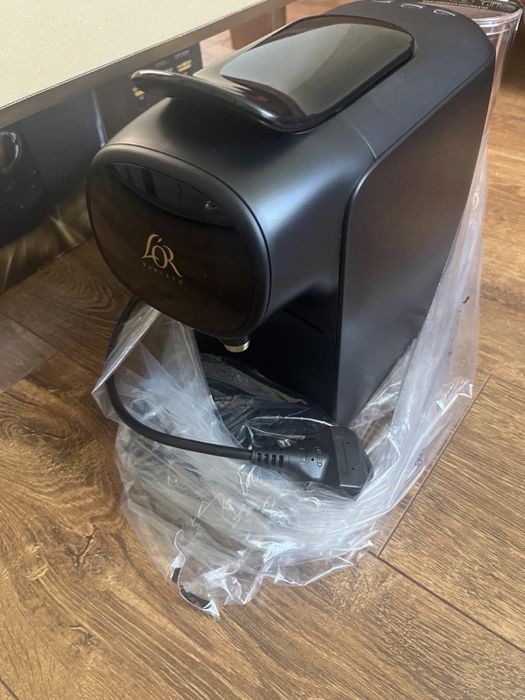 Кавоварка Philips L'OR Barista капсульна