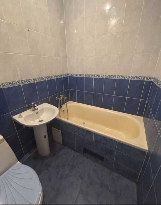 Продам 1к квартиру на вул. О.Бурбело 4374