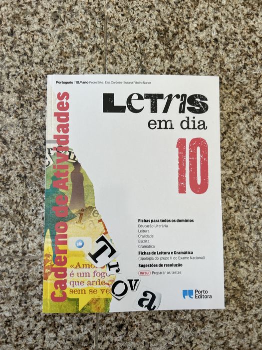 Caderno de atividades português 10ano