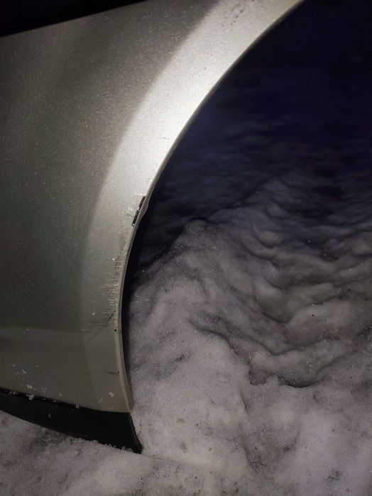 Zderzak Przód Toyota Corolla e12. I Inne Części Do Corolli Patrz Opis