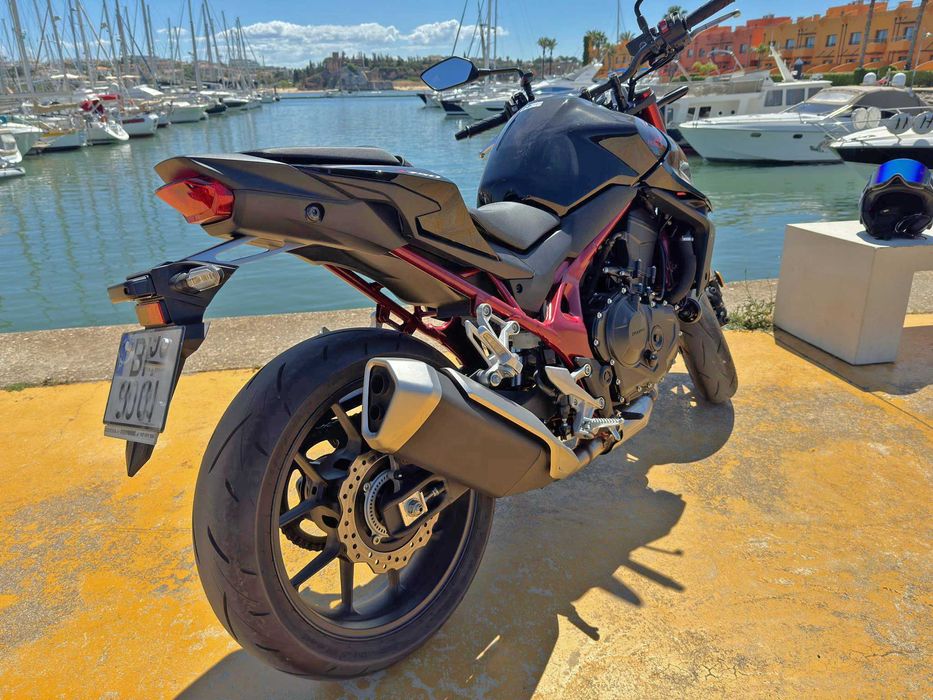 Honda Hornet CB 750