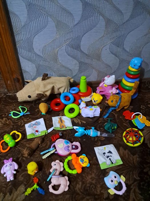 Іграшки для дитини