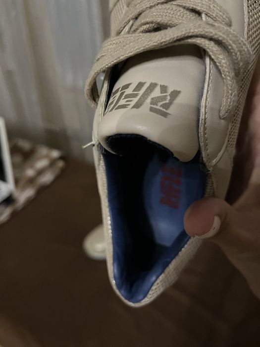 Кроссовки Золотистые