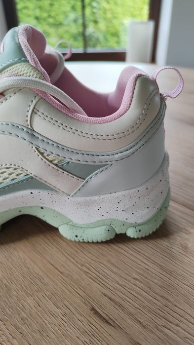 Buty Sportowe adidasy Fila rozmiar 34