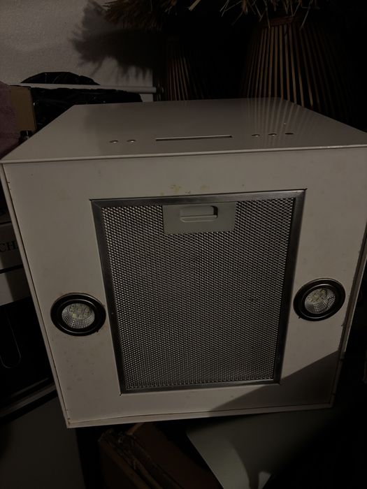 Okap wyspowy wiszący OK-4 | pilot | LED | 650 m³/h | sprawny