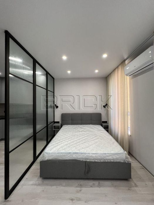 Столичне шоссе 3 ЖК Svitlo Park Видубичі Голосіївський район