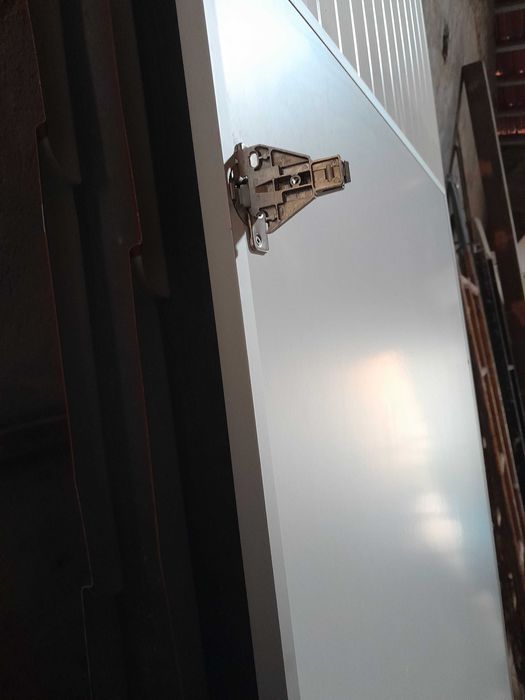 porta espelhada muito bonita