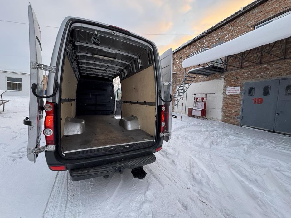 Volkswagen Crafter 2012