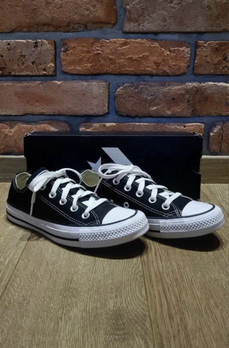 Czarne buty Converse