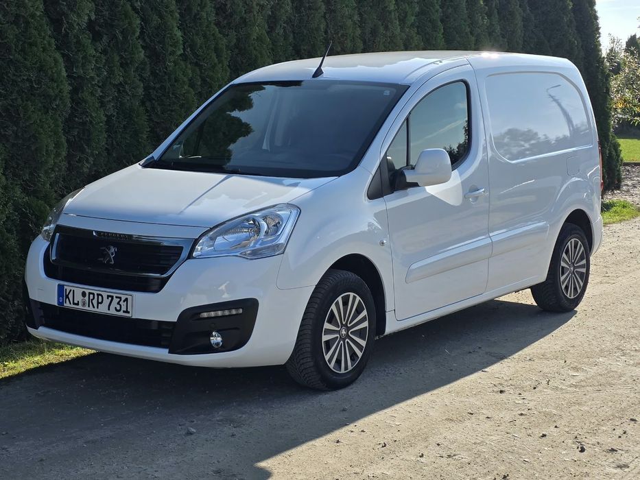 Peugeot Partner Przygotowany do rejstracji kamera cofania