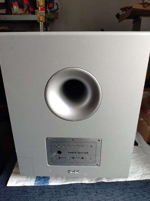 TEUFEL Magnum potężny subwoofer aktywny Wysyłka
