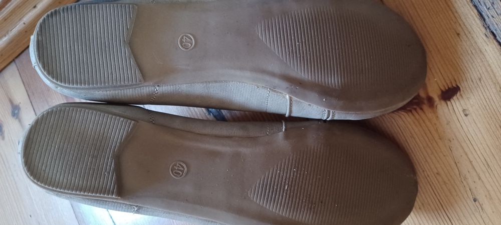 Sznurowane botki  Caroline