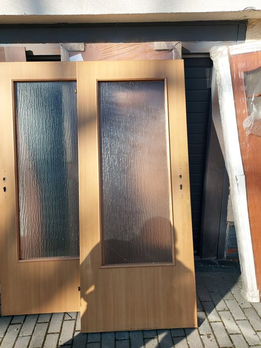 Drzwi 80  prawe lewe, ościeżnice