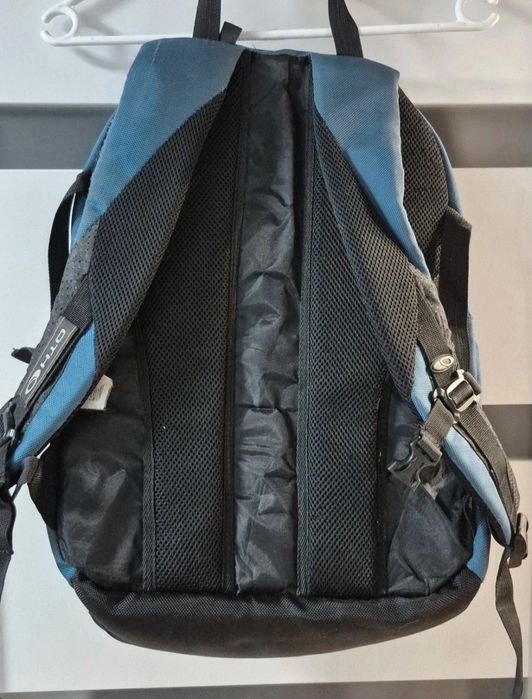 Duży plecak z torbą na laptopa Outhorn