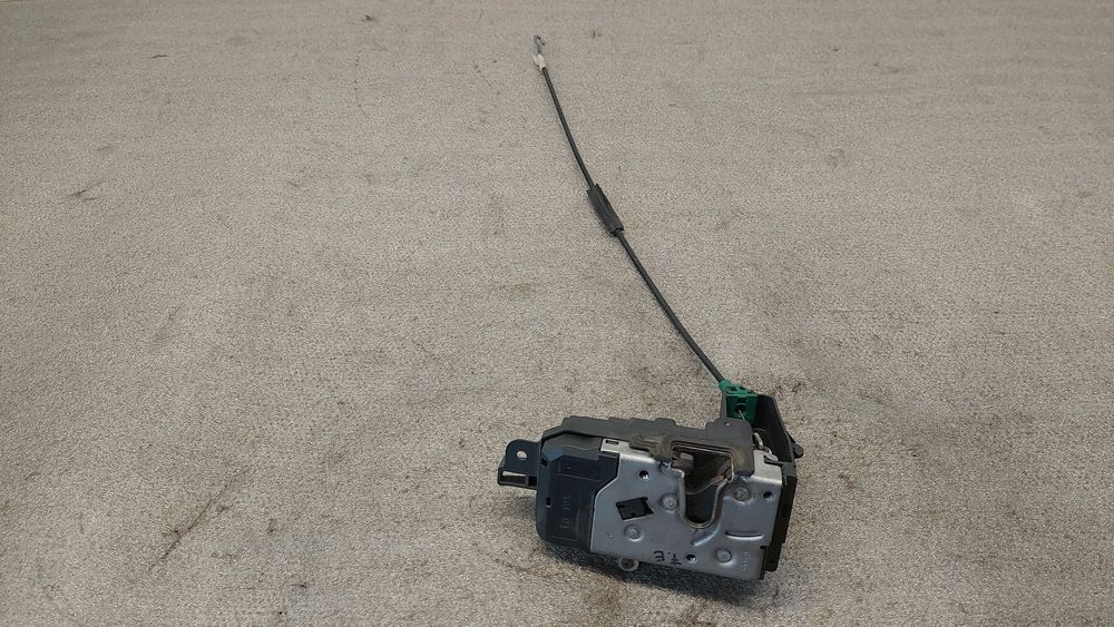 Fechadura / fecho porta frente esquerdo OPEL Astra H Hatchback (L48)