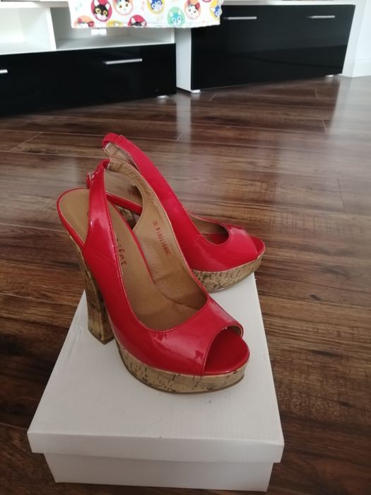 Obuwie damskie letnie rozm. 36