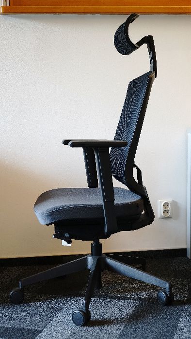 Fotel obrotowy/krzesło obrotowe SAVA