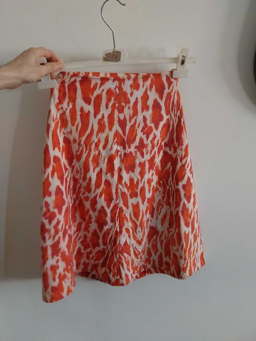 Saia estampada colorida, M/38, em muito bom estado, Caos