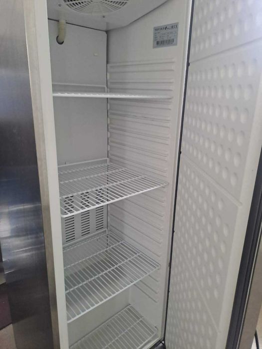 Szafa mroźnicza wolnostojąca ze stali nierdzewnej Tefcold UF400VS