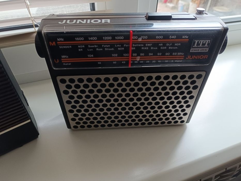 Продам радиоприемник  ITT Schaub-lorenz  Touring, Junior