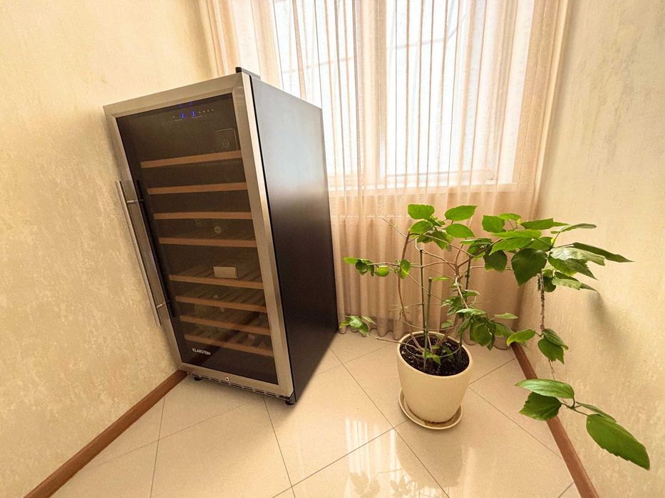 Купи Дом с Бассейном! Старая Слобода, дубовая роща. Продам Дом .