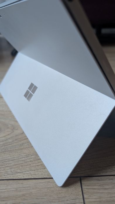 Microsoft Surface Pro 7 | i5-1035G4 | 8GB RAM | 128GB SSD