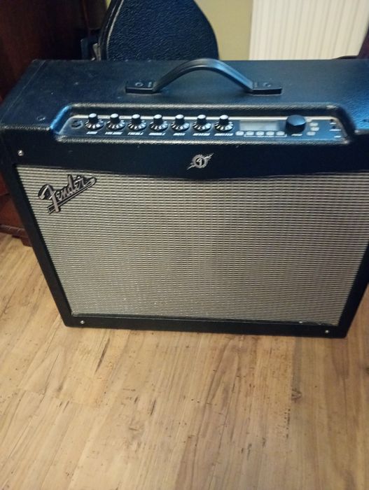 Wzmacniacz gitarowy Fender Mustang 4