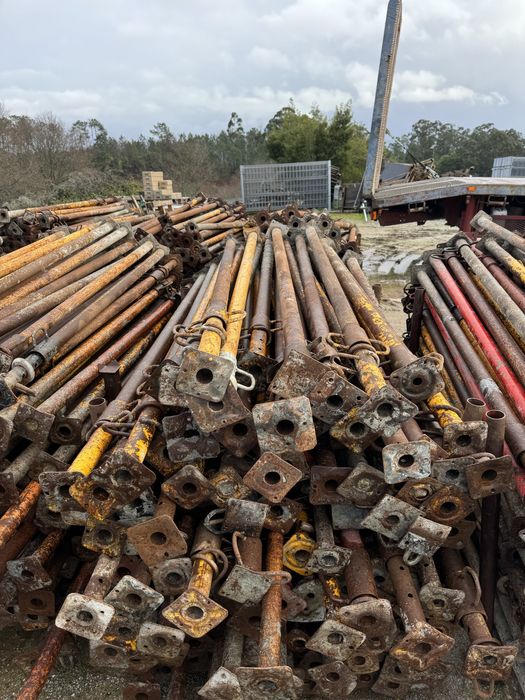 Prumos/escoras usadas