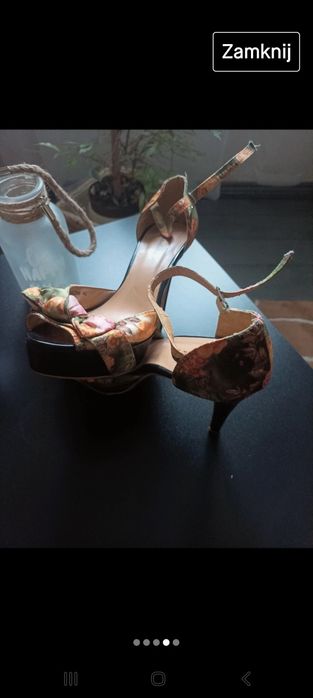 Nowe buty damskie Flowers