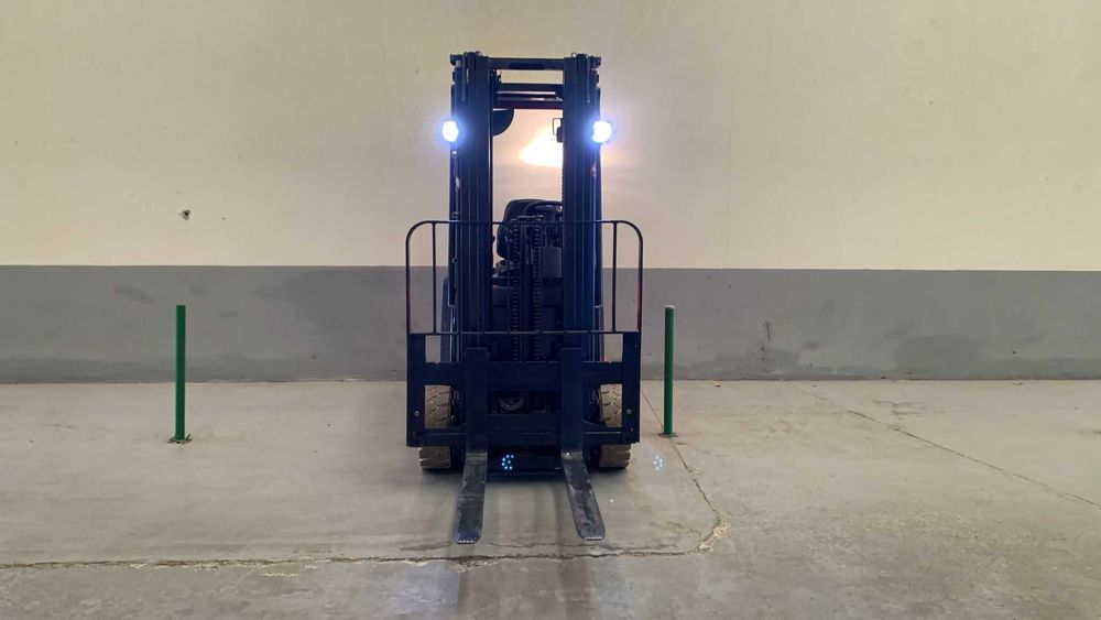 Empilhador Elétrico Linde E15Z