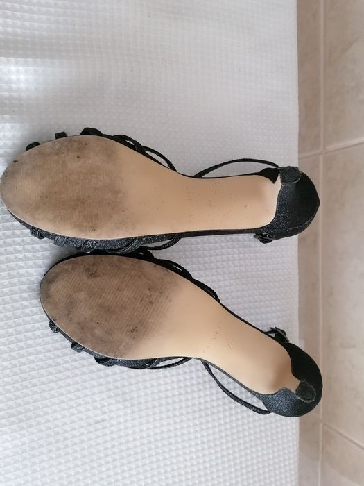 Sandálias pretas, 39