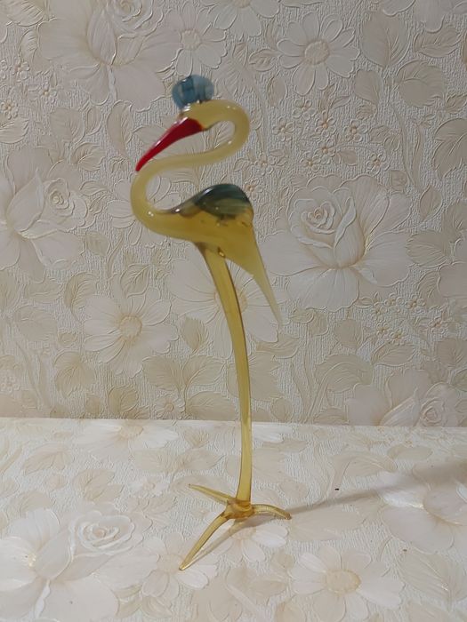 Стеклянная фигурка аист