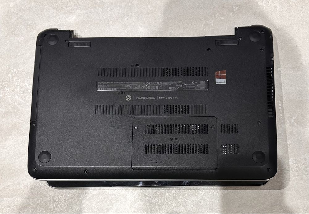 Ноутбук HP 15-n029so сенсорний 15.6" 4GB RAM/1TB HDD! N3426