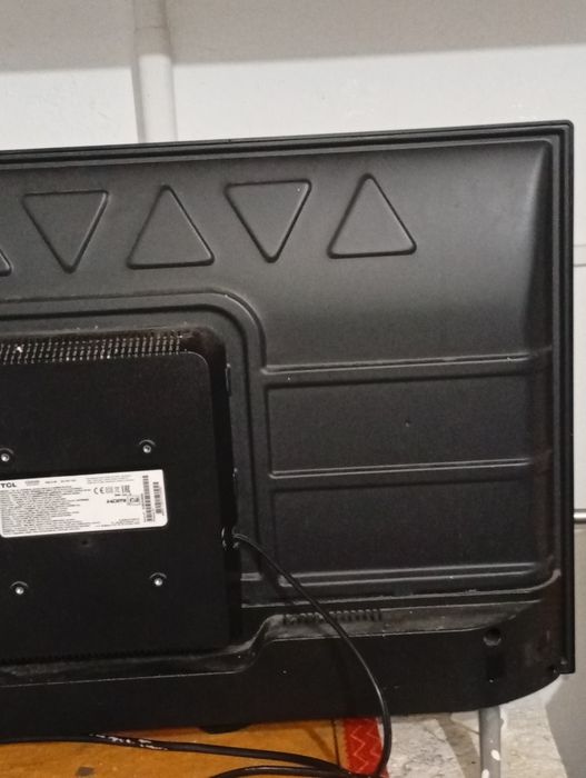 Plasma TCL de 32 polegadas para pecas