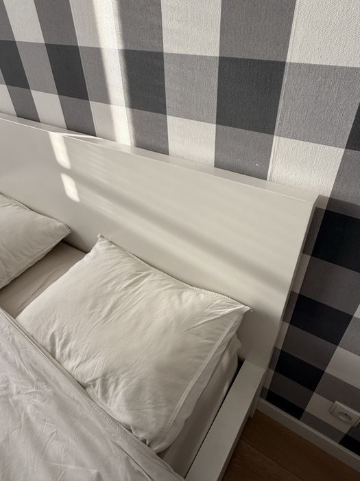 Łóżko MALM IKEA 140x200 cm z 4 szufladami