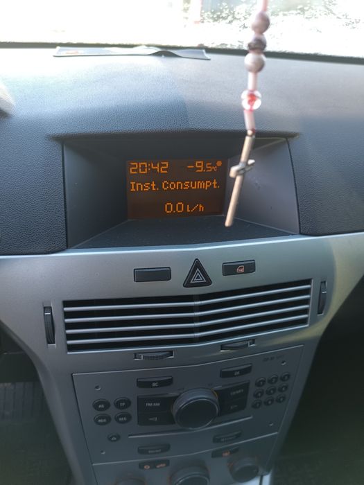 Продам Opel astra h