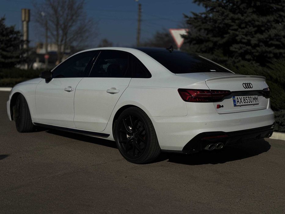 Audi S4 2020 VIN WAUB4AF48LA065090 фото оголошення 8 з 19