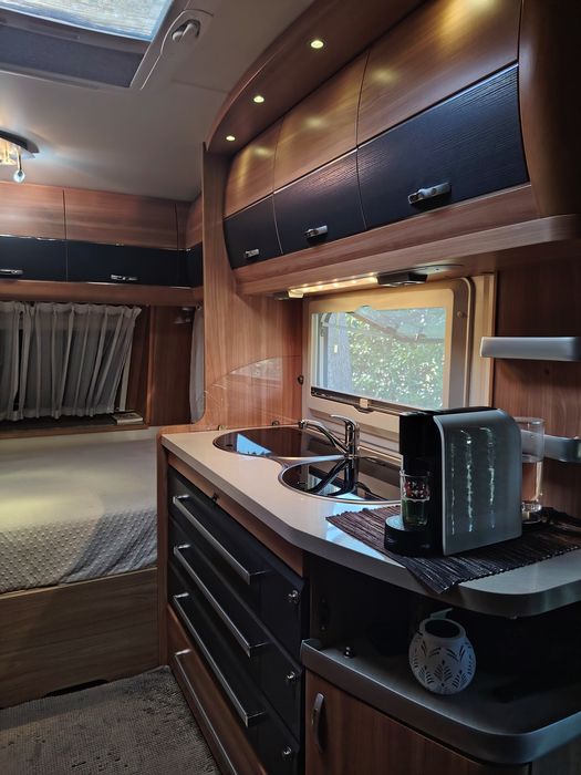 Caravana Hobby 420 deluxe