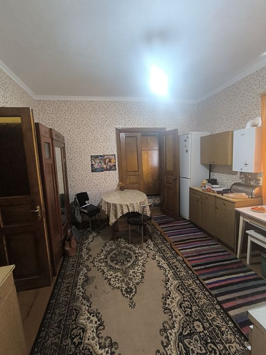 Продається будинок вул Червона Рута