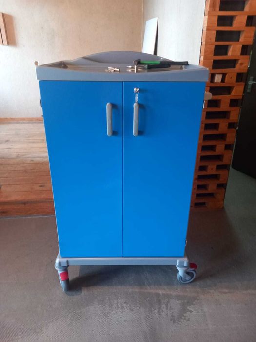 Carrinho roupa limpa