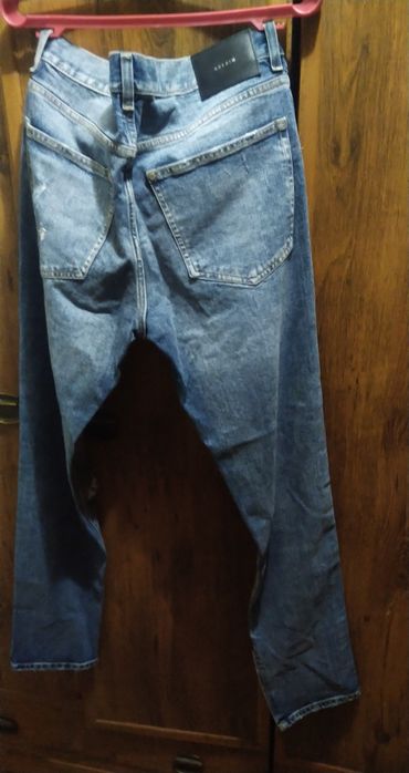 H&M р.50-52 (W34) джинсы с молниями на штанинах