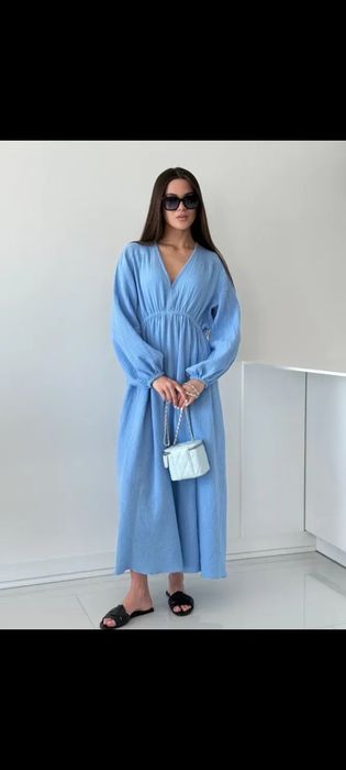 Сукні з мусліну.