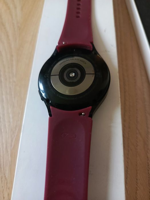 Galaxy watch4 lte +gratisy czytaj