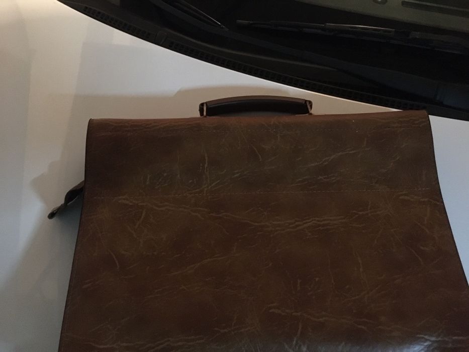 Pasta em pele vintage